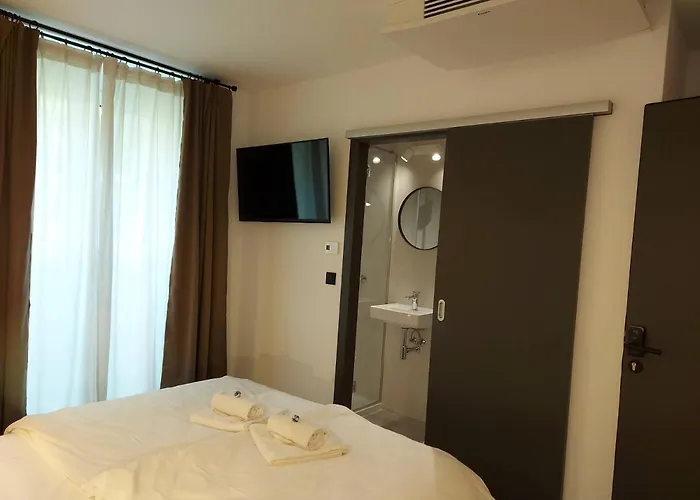 Mozaik 3* Λιουμπλιάνα