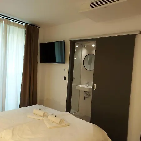 Mozaik 3* Любляна