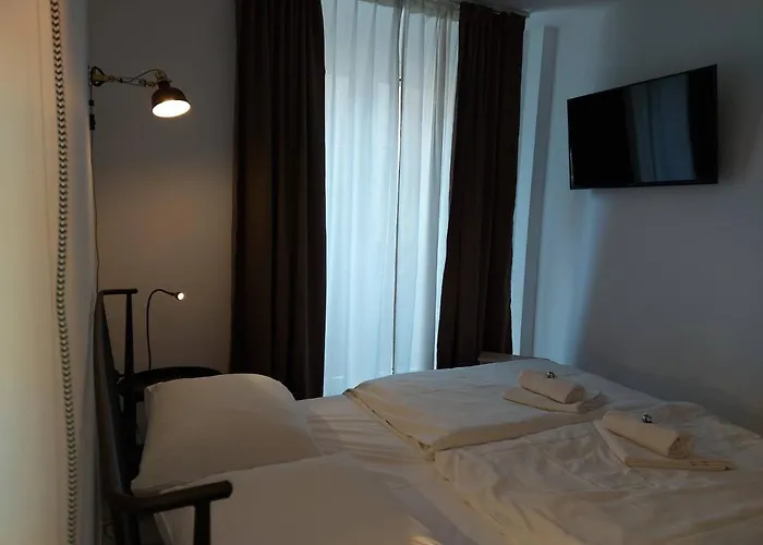 Mozaik Alojamento de Acomodação e Pequeno-almoço 3*